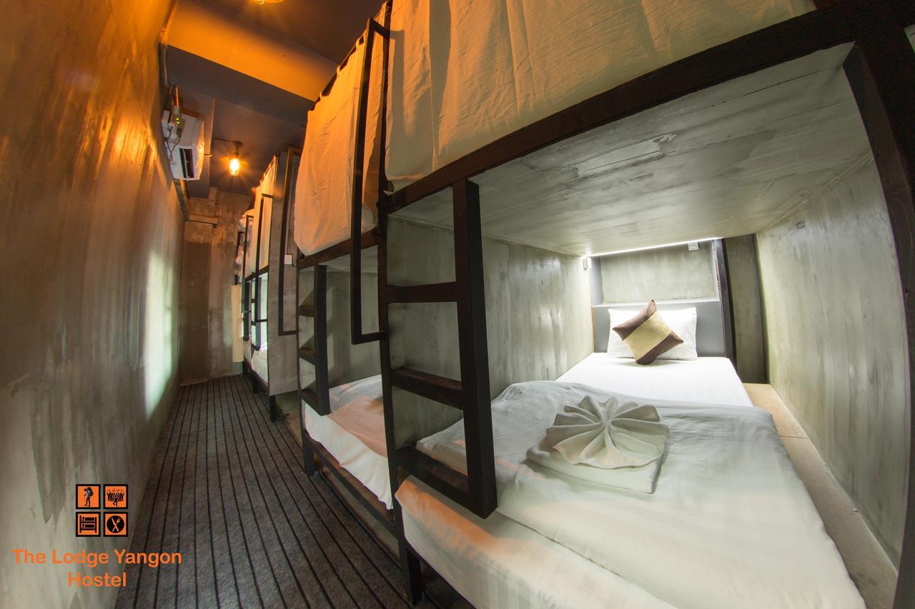 The Lodge Yangon Hostel Exterior foto