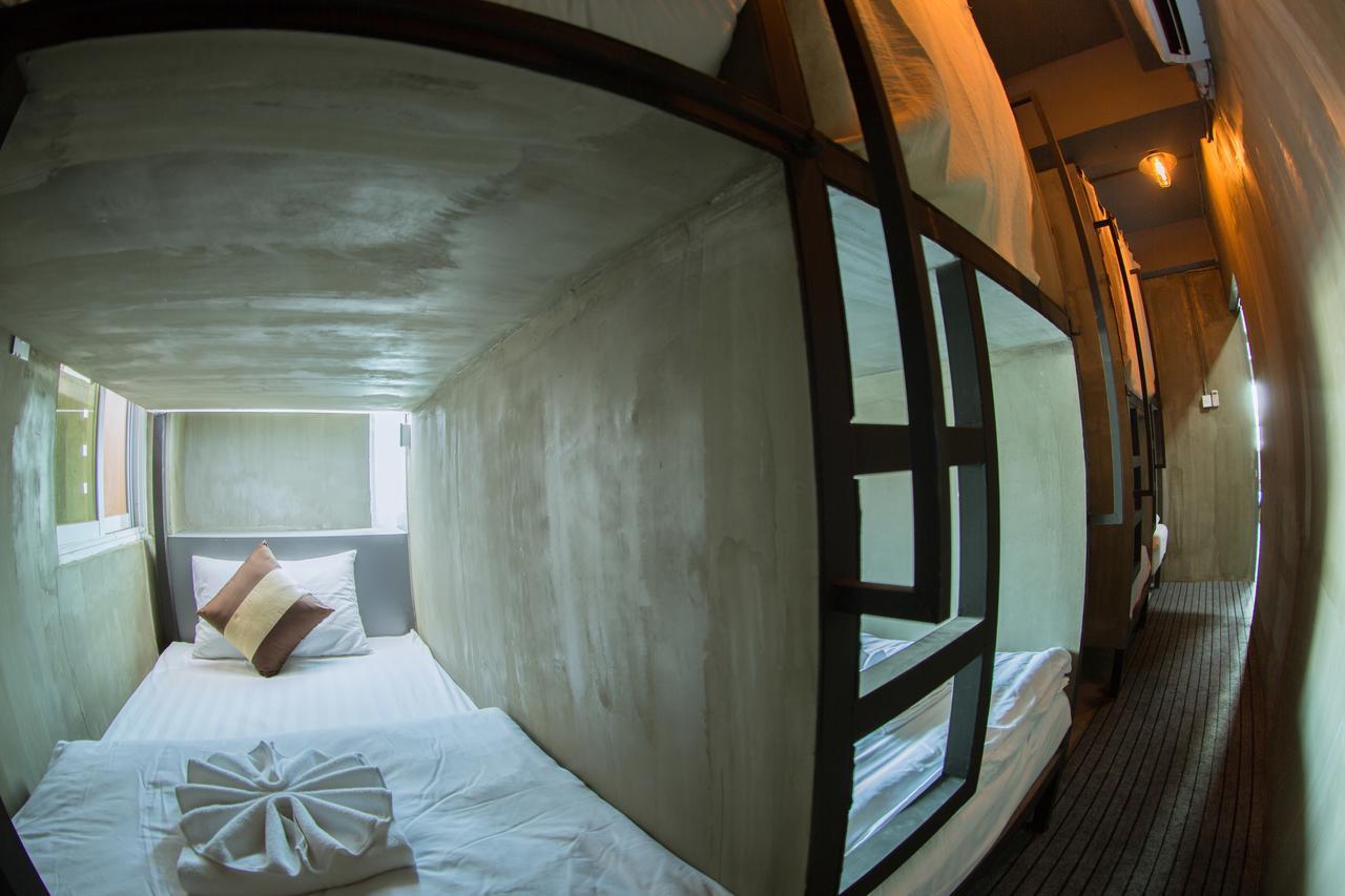 The Lodge Yangon Hostel Exterior foto