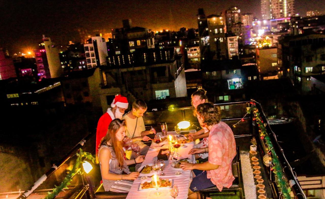 The Lodge Yangon Hostel Exterior foto